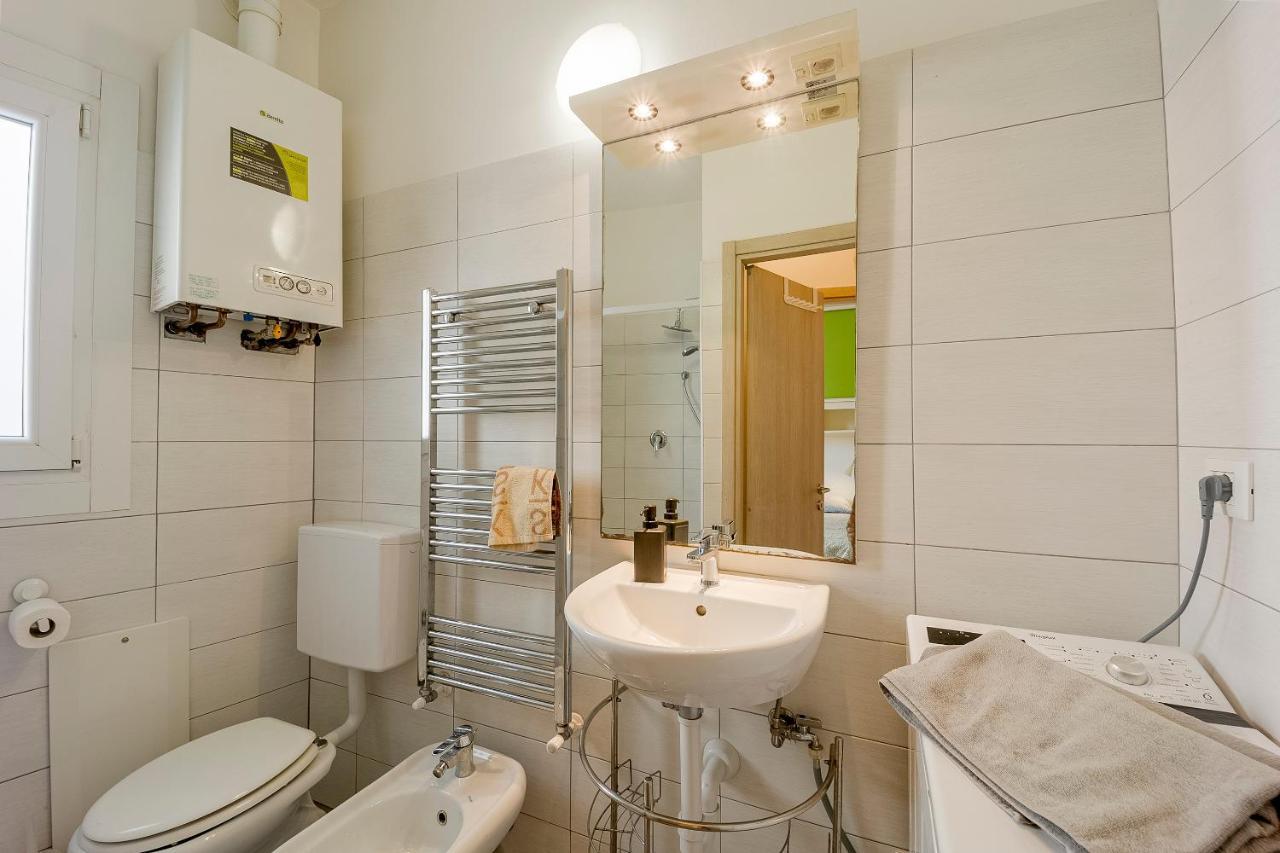 Apartamento Il Gattino Di Sanremo - Trilocale Centro E Stazione Del Treno Exterior foto
